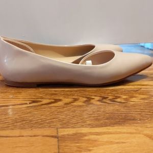 Pointed Flats